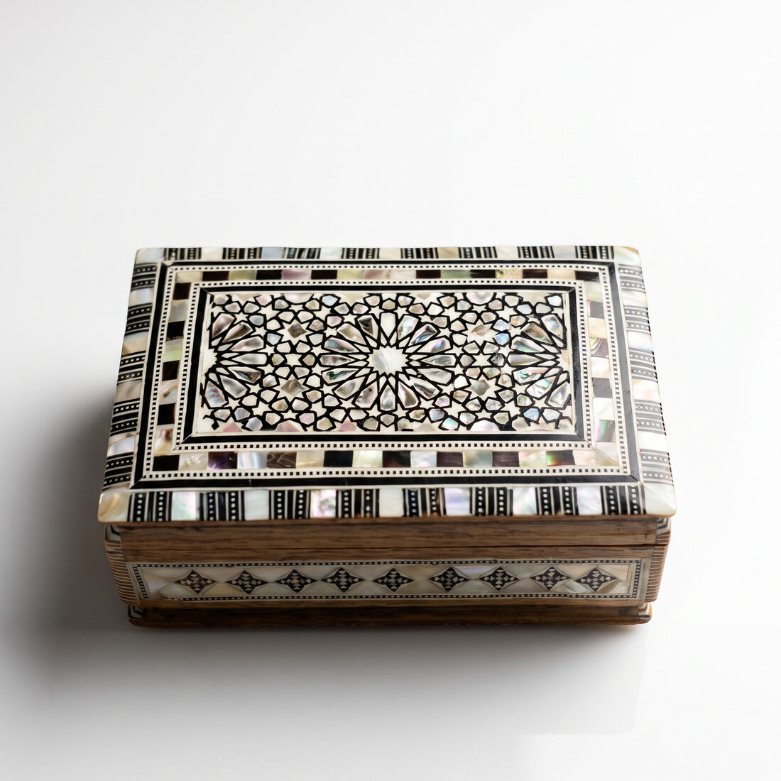 Khatam Rosette Box, rectangular
